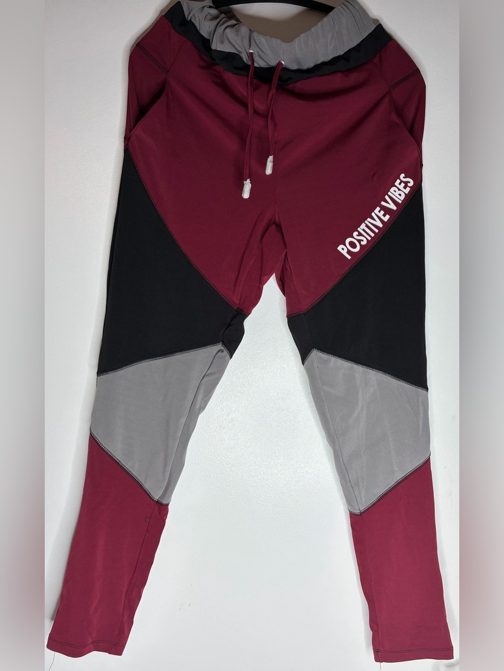 Women Positive Vibes Colorblock Maroon Jogger Bottoms